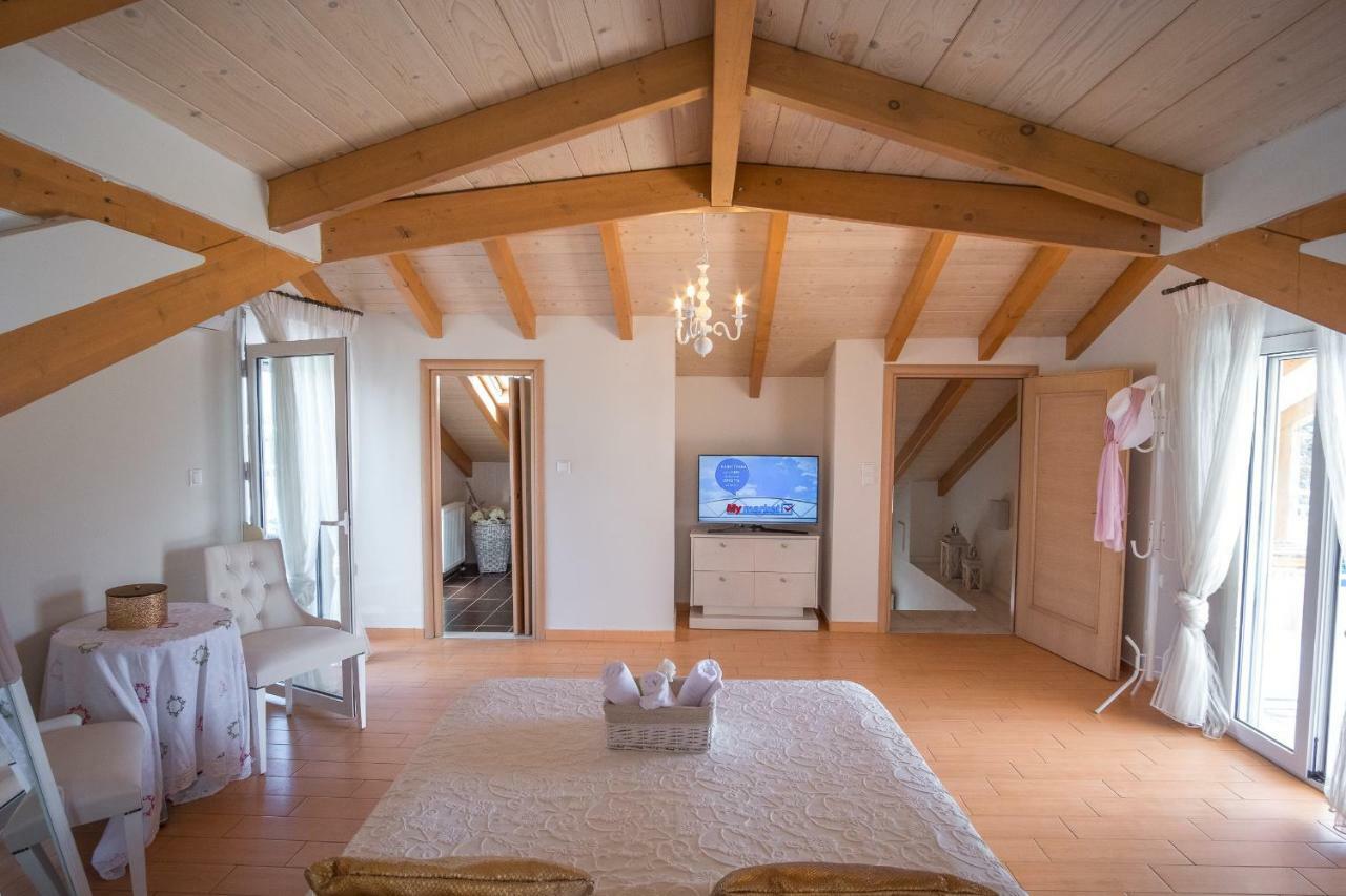 Ria Villa Preveza Kalamitsi  Exterior photo